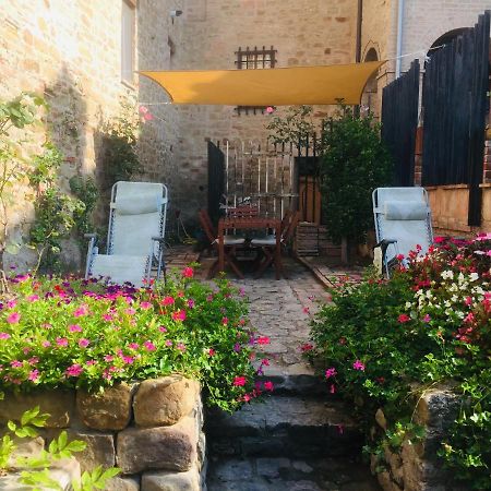 Est Locanda Hotel San Ginesio Luaran gambar