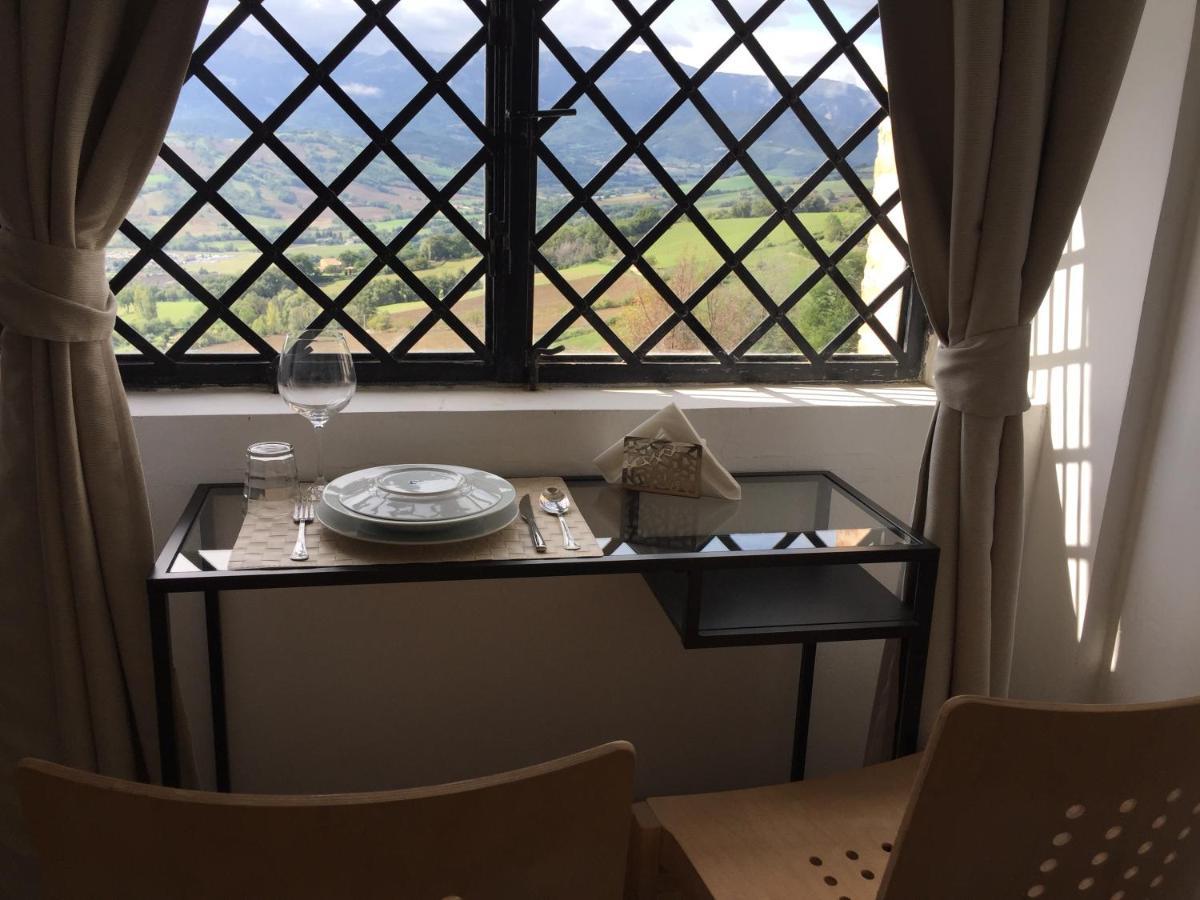 Est Locanda San Ginesio Luaran gambar