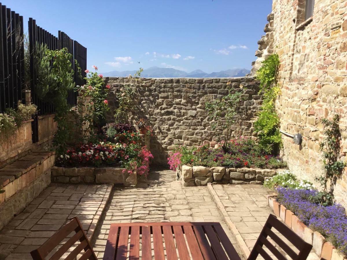 Est Locanda San Ginesio Luaran gambar